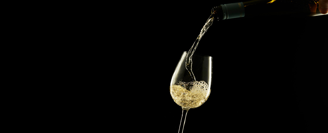 4 Ultimate Snack Combos for Wine Lovers! 4 Ultimate Snack Combos for Wine Lovers!